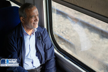 ببینید | بازدید رئیس جمهور از خطوط راه‌آهن حومه‌ای استان تهران