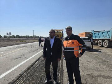 آغاز پروژه بهسازی محور انار - شهربابک