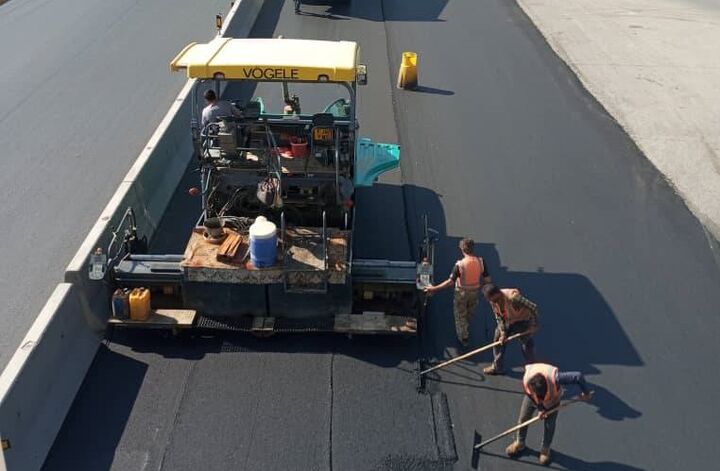 پیشرفت ۷۰ درصدی عملیات بهسازی، لکهگیری و روکش آسفالت ۱۲ کیلومتر از محور شریفآباد – پیشوا پیشرفت ۷۰ درصدی عملیات بهسازی، لکهگیری و روکش آسفالت ۱۲ کیلومتر از محور شریفآباد – پیشوا