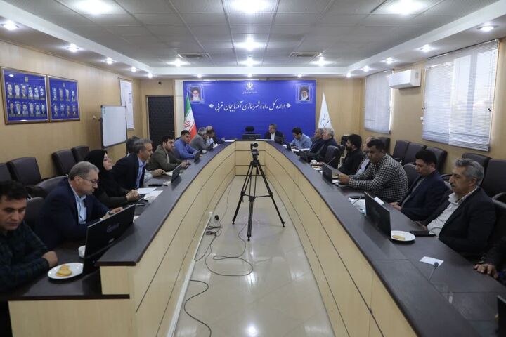 برگزاری جلسه کارگروه کالبدی و زیربنایی پدافند غیرعامل راه و شهرسازی آذربایجانغربی  جلسه کارگروه کالبدی و زیربنایی پدافند غیرعامل راه و شهرسازی آذربایجانغربی