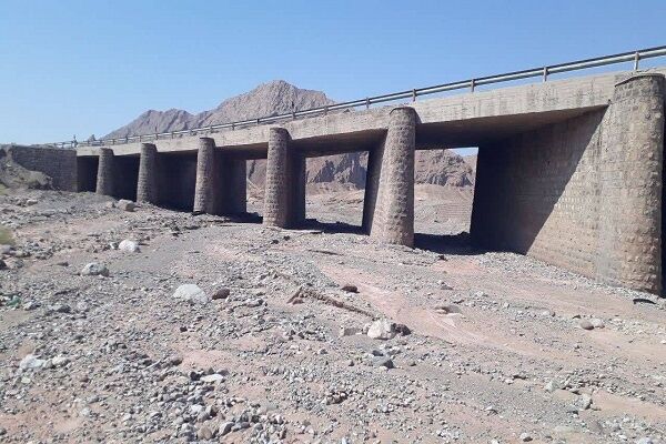 ۹۶ پل در شهرستان بروجن استان چهارمحال و بختیاری لایروبی و ۱۸ پل تعمیر شد