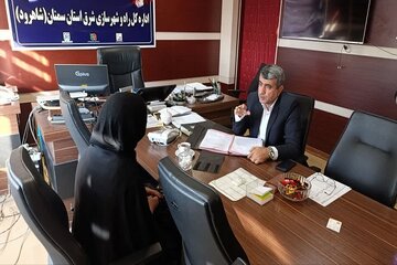 ببینید|ارتباط بی‌واسطه مردم با مدیرکل راه و شهرسازی شرق سمنان (شاهرود)