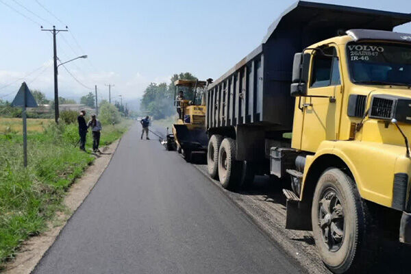 اجرای ۶۷ کیلومتر روکش آسفالت گرم در محورهای استان گیلان