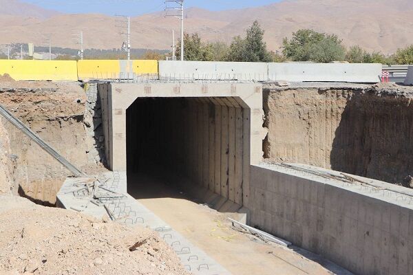 ویدیو| ۱۰ تقاطع غیر همسطح در حال احداث توسط وزارت راه و شهرسازی در استان قم ️ویدیو| عملیات احداث تقاطع غیر همسطح درکه در محور بزرگراه کربلا_استان کرمانشاه