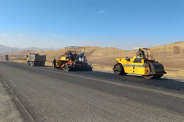 آسفالت، لکه گیری و روکش محور سقز ـ دیواندره (گردنه فیلان طاقی