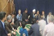 ببینید| برگزاری میز خدمت در مصلی باغملک با حضور مدیرکل راه و شهر سازی خوزستان