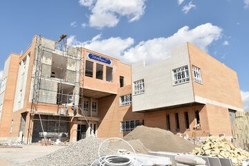 ببینید | تکمیل ساخت مدارس سمنان از محل اعتبار سازمان ملی زمین و مسکن(مدرسه 9 کلاسه رستم زاده)
