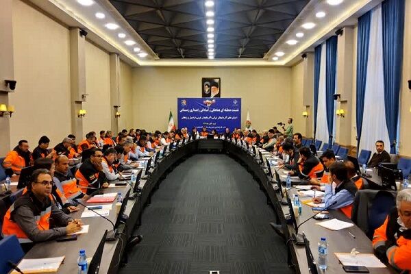 ویدئو| نشست آمادگی و هماهنگی راهداری زمستانی استان‌های شمال غرب کشور در تبریز