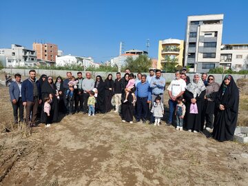 آغاز واگذاری زمین به خانواده‌های مشمول قانون جوانی جمعیت در محمودآباد