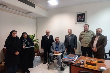 تجلیل از همسر جانباز