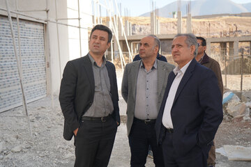 ببینید : بازدید میدانی محبوب حیدری مدیرکل راه و شهرسازی استان اردبیل از پروژه‌های حوزه راه و شهرسازی شهرستان خلخال
