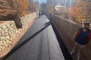 ببینید|عملیات آسفالت محور روستایی کسیل–گشنادر–کلارود از توابع جاده کرج کندوان