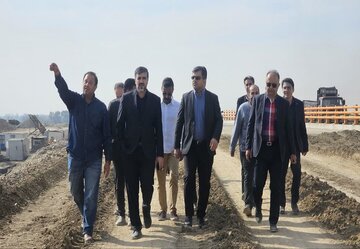 ببینید| بازدید مدیر کل راه و شهرسازی استان تهران به همراه رییس سازمان حمل و نقل جاده ای از عملیات اجرایی احداث پل فیروزآباد و کمربندی قلعه نو