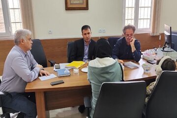 جلسه ملاقات مردمی مدیرکل راه و شهرسازی البرز در اداره راه و شهرسازی شهرستان ساوجبلاغ