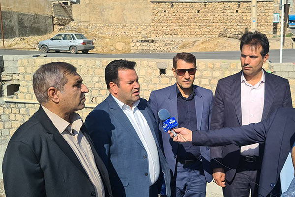 بازدید میدانی تیم مدیران شرکت بازآفرینی شهری ایران از شهرهای استان ایلام