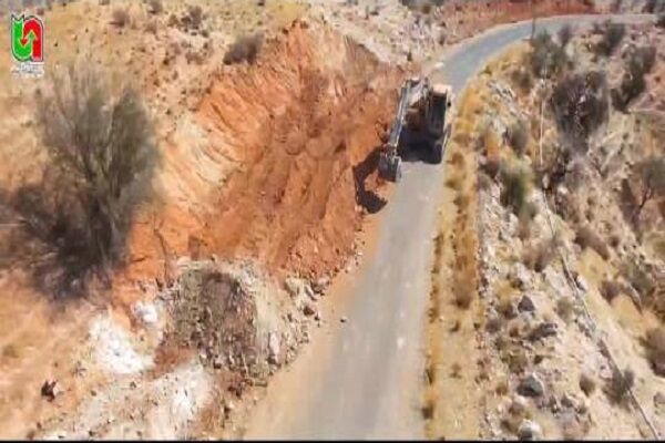 تعریض لنده به بهمئی