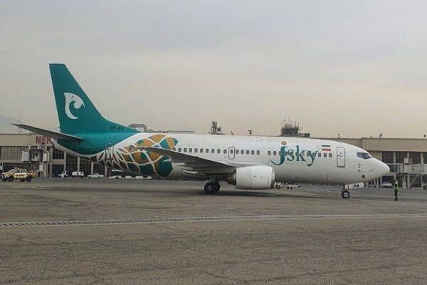 نخستین شرکت هواپیمایی استان اصفهان پروازهای خود را آغاز کرد