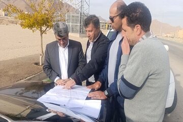 بازدیدمدیرکل راه و شهرسازی شرق استان سمنان(شاهرود) از  روند آماده‌سازی شهرک کوثر