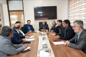 جلسه بررسی مشکلات مساکن مهر شهر اسکو برگزار شد