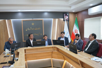 حضور مجمع نمایندگان استان فارس در اداره‌کل راه و شهرسازی و بررسی چالش‌های حوزه‌های راه، مسکن و حمل‌ونقل