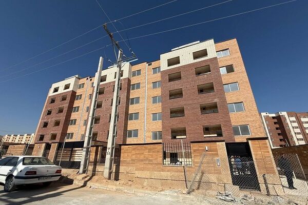 آغاز انتخاب واحد پروژه ۲۹۰ واحدی بهسازان میلاس از طرح نهضت ملی مسکن شهرکرد توسط متقاضیان این پروژه