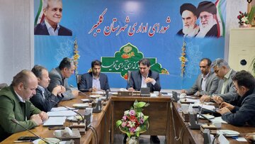 بررسی وضعیت پروژه‌های نهضت ملی مسکن و تعیین تکلیف زمین‌های شهرستان کلیبر در جلسه شورای مسکن