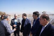 بازدید مدیران ملی و استانی از اراضی و طرح‌های نهضت ملی مسکن شهرستان لنجان