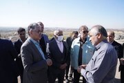 بازدید مدیران ملی و استانی از اراضی و طرح‌های نهضت ملی مسکن شهرستان لنجان