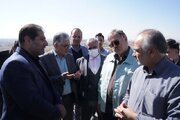 بازدید مدیران ملی و استانی از اراضی و طرح‌های نهضت ملی مسکن شهرستان لنجان