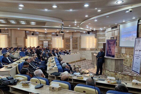 ببینید | سمینار آموزشی مدیران راه و شهرسازی استان کرمانشاه با حضور معاون وزیر