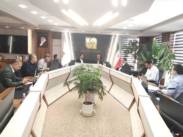 تداوم خدمات عمرانی و ایمن سازی در سطح راه‌های شهرستان های داراب و زرین دشت