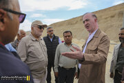قدم به قدم با پروژه ‌های راهسازی و راهداری در شهرستان‌های لارستان، جویم و خنج با حضور نماینده مردم در مجلس شورای اسلامی و مدیرکل راه و شهرسازی لارستان
