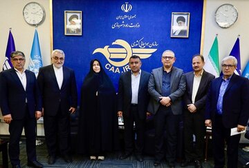 دیدار رئیس سازمان هواپیمایی کشوری با شش نماینده مجلس شورای اسلامی درباره توسعه صنعت هوانوردی