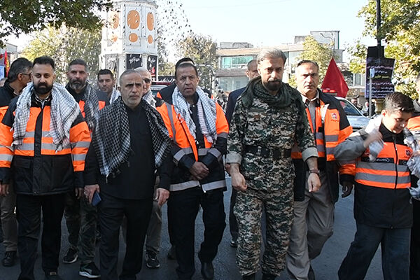 ببینید|حضور راهداران مازندران در مراسم وداع با شهیدان خوشنام