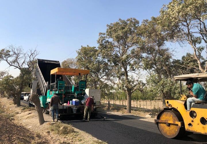 پایان عملیات روکش آسفالت محورهای روستایی شکرآباد و مرتضی‌گرد به جعفرآباد جنگل