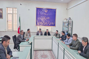 تأکید بر شتاب‌بخشی به برنامه‌های بازآفرینی شهری در قیر و کارزین