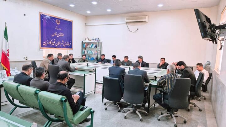 تأکید بر شتاب‌بخشی به برنامه‌های بازآفرینی شهری در قیر و کارزین