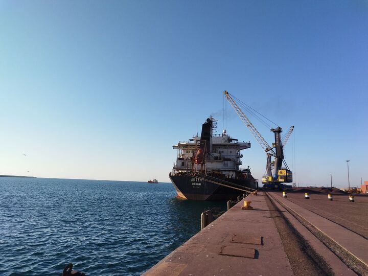 بازدید اعضای شورای هماهنگی روابطعمومیهای وزارت راه و شهرسازی در سیستان و بلوچستان از طرح توسعه بندر شهید بهشتی چابهار