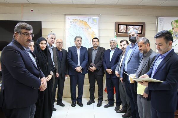 ببینید| نشست شورای معاونین و آیین تودیع و تکریم معاون مهندسی و ساخت اداره کل راه و شهرسازی خوزستان