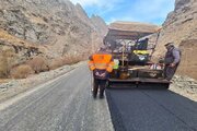 ببینید| عملیات آسفالت محور روستایی کسیل از توابع جاده کرج کندوان