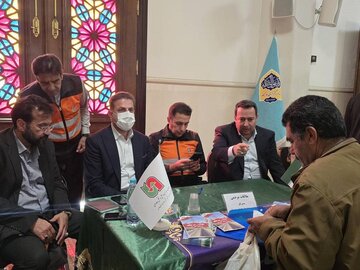 حضور مدیر کل راهداری و حمل و نقل جاده ای استان فارس در برنامه میز خدمت حرم مطهر شاهچراغ (ع)