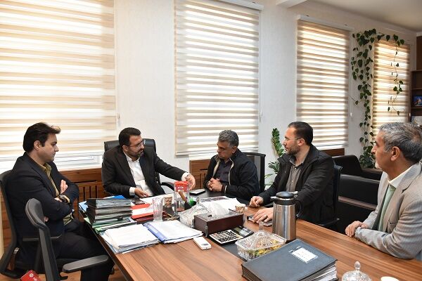 ببینید | دیدار چهره به چهره مدیرکل راه و شهرسازی استان سمنان با شهروندان