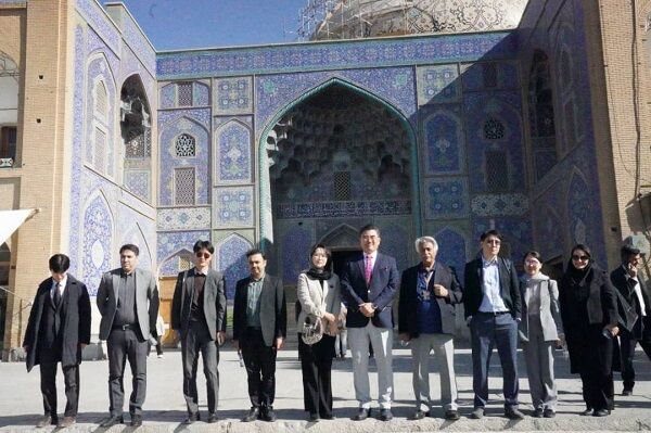 سفیر کره جنوبی از قلب بافت‌های تاریخی و پروژه‌های بازآفرینی اصفهان بازدید کرد