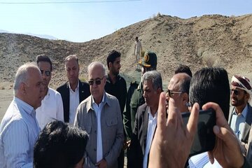 بازدید استاندار هرمزگان  و نماینده مردم شرق استان در مجلس از پروژه شهرستان بشاگرد