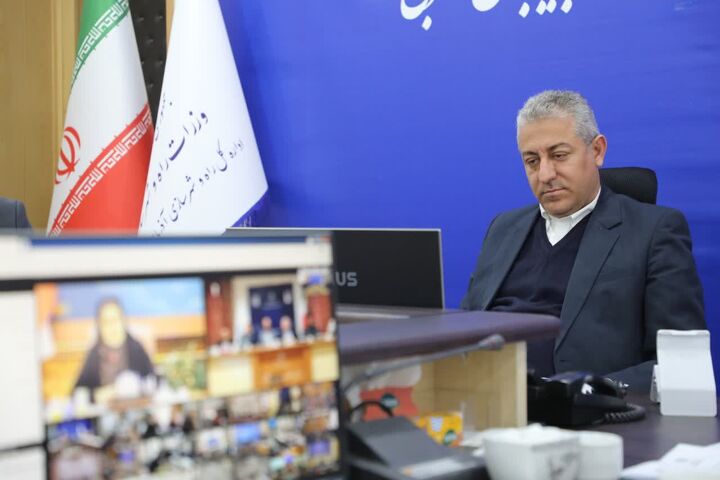نشست ویدیو کنفرانسی مقام عالی وزارت راه و شهرسازی با مدیران کل