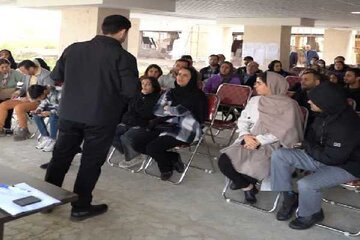 ویدیو| برگزاری مرحله دوم انتخاب واحد در پروژه ۱۰۴۰ واحدی نهضت ملی مسکن