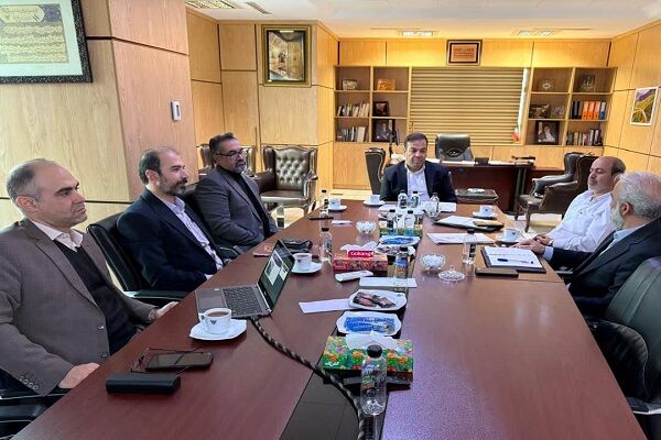 شفافیت و پاسخگویی در فروش بلیت قطار الزامی است/ توسعه قطارهای گردشگری در دستور کار