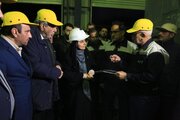 بازدید وزیر راه و شهرسازی از خطوط تولید واگن در زنجان