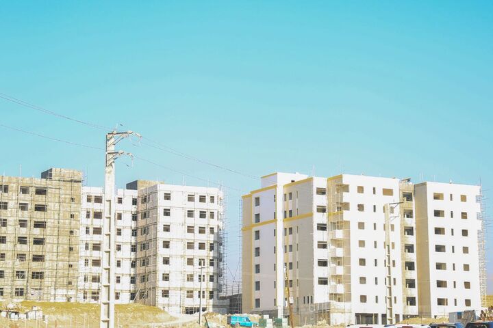 بازدید وزیر راه و شهرسازی از سایت مسکن حمایتی زنجان