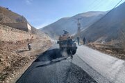 ببینید|ادامه عملیات بهسازی و آسفالت محور‌ روستایی گته ده به گراب در شهرستان طالقان